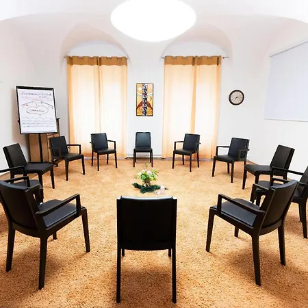 Andersort Haus Der Frauen 住宿加早餐酒店 *