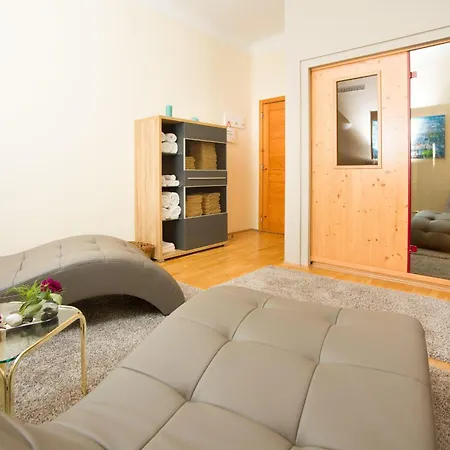 Andersort Haus Der Frauen Bed & Breakfast 3*