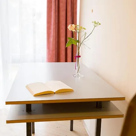 Andersort Haus Der Frauen Bed & Breakfast