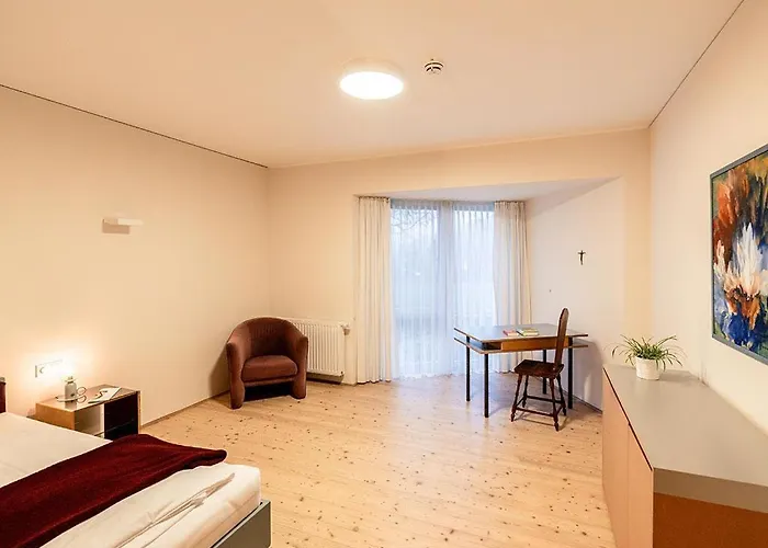 Andersort Haus Der Frauen 住宿加早餐酒店